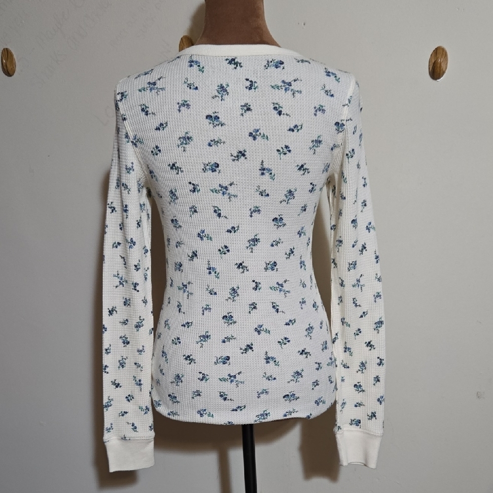 T21 NWT American Eagle Outfitters Floral Long Sleeve Waffle Thermal Top Sz XS - Picture 6 of 10